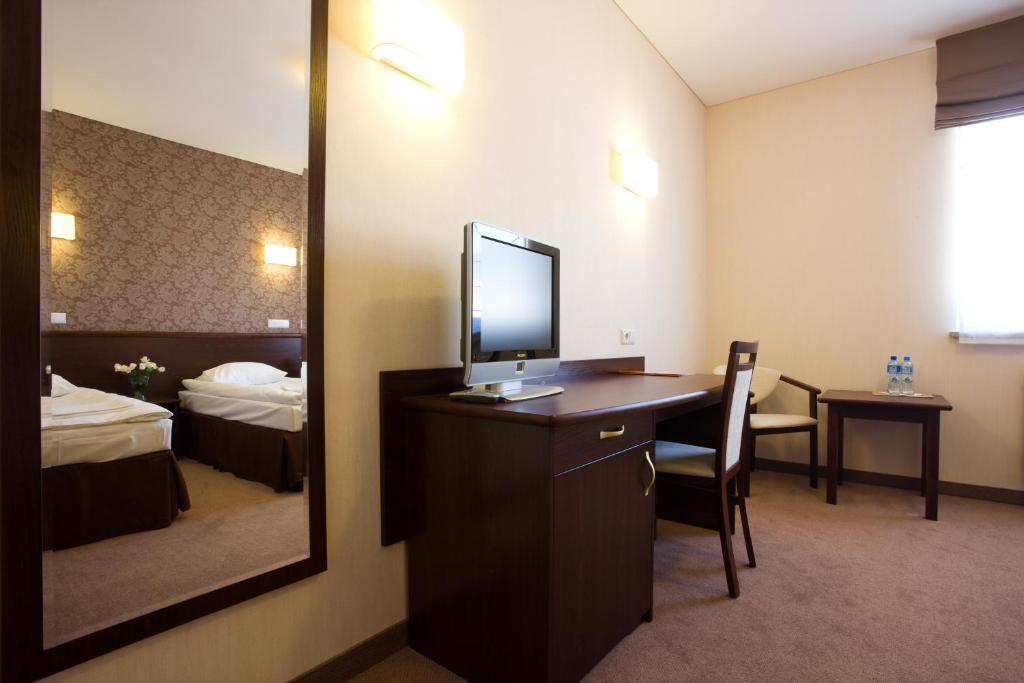 Hotel Centrum Kwidzyn Room photo