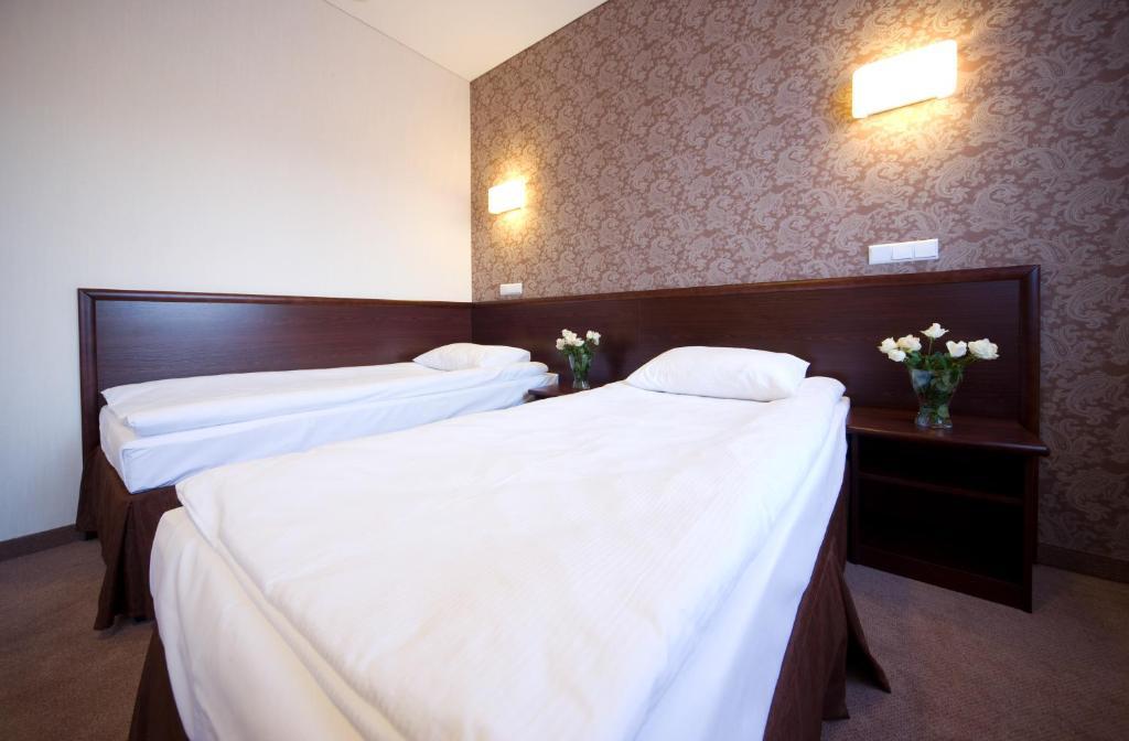 Hotel Centrum Kwidzyn Room photo