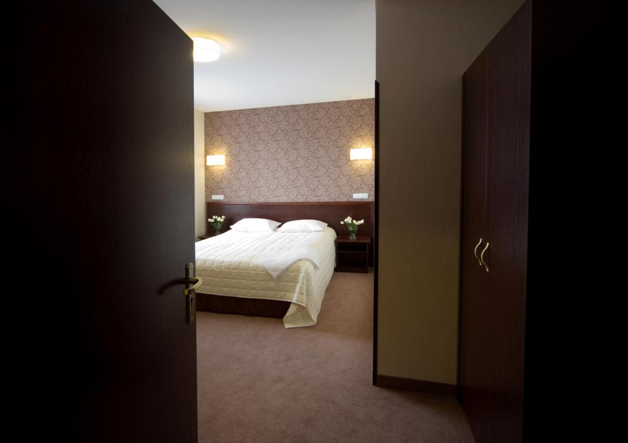 Hotel Centrum Kwidzyn Room photo